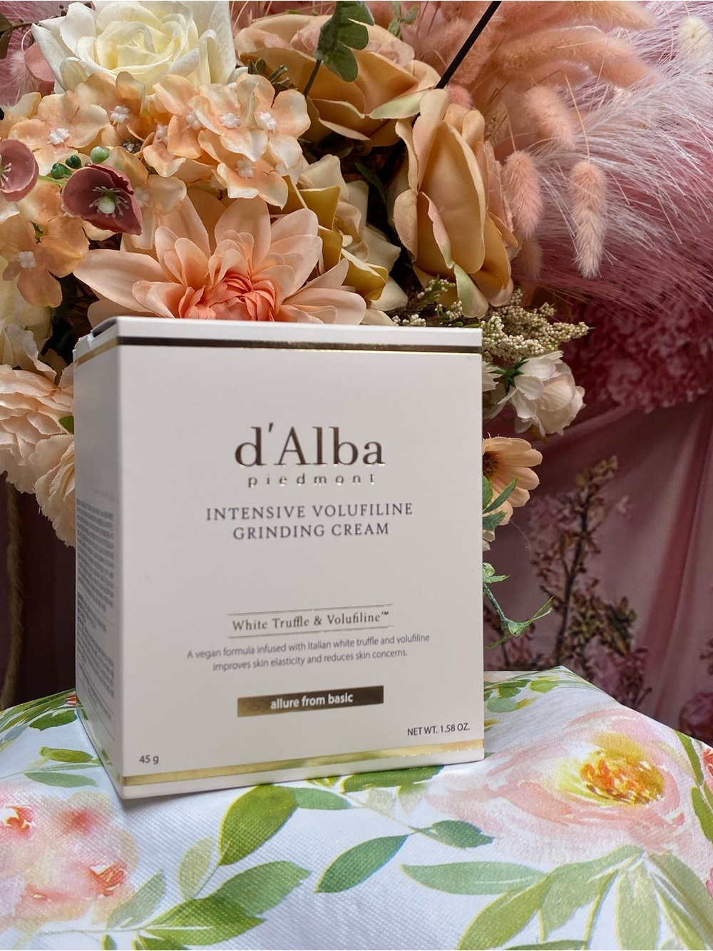 Alba Intensive Volufiline Grinding Cream - Peach & Cream Floral Box